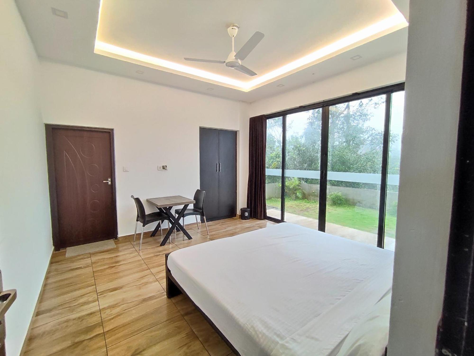 Winter Woods Apartment Vagamon Room photo